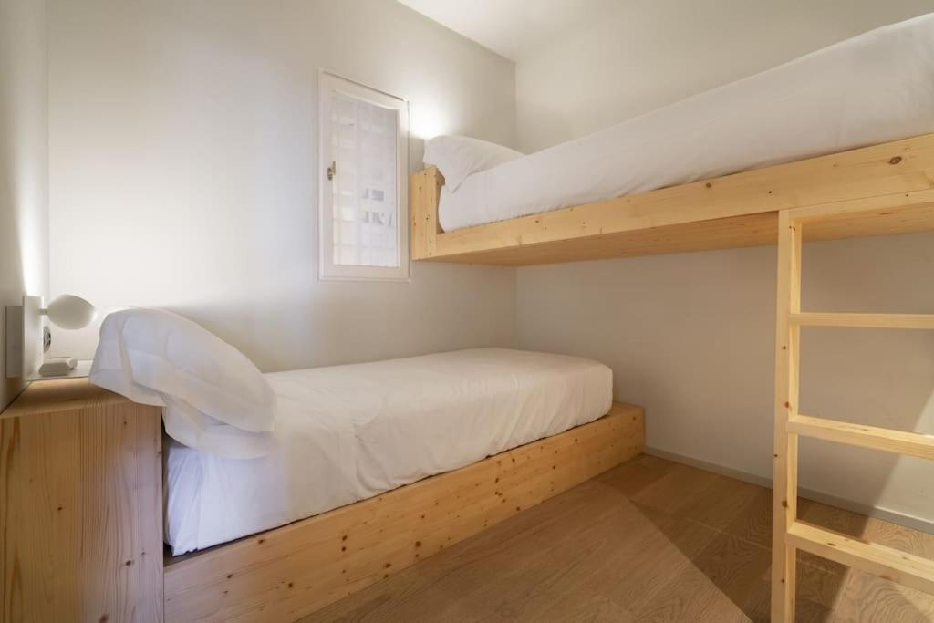 בגור Alta House Apartments Sa Blava מראה חיצוני תמונה