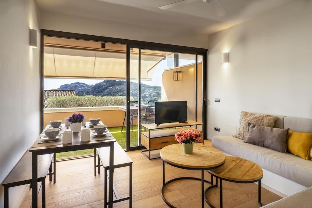 בגור Alta House Apartments Sa Blava מראה חיצוני תמונה