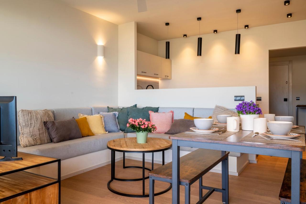 בגור Alta House Apartments Sa Blava מראה חיצוני תמונה